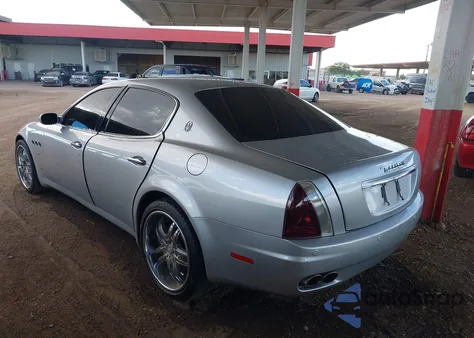 2005 Maserati Quattroporte из США, поврежденный, VIN ZAMCE39A250020099